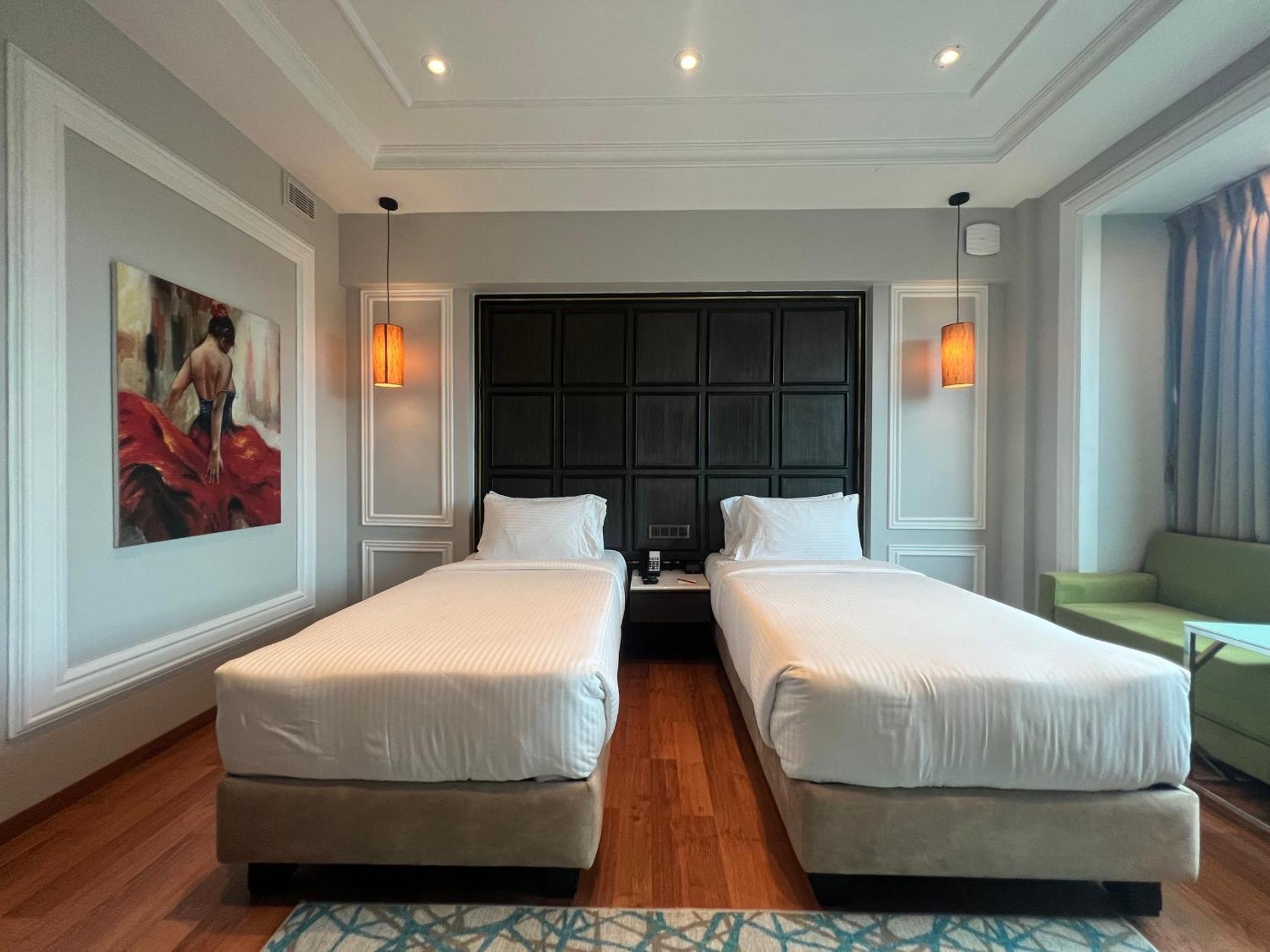 Hotel Soot Calcutta Extérieur photo