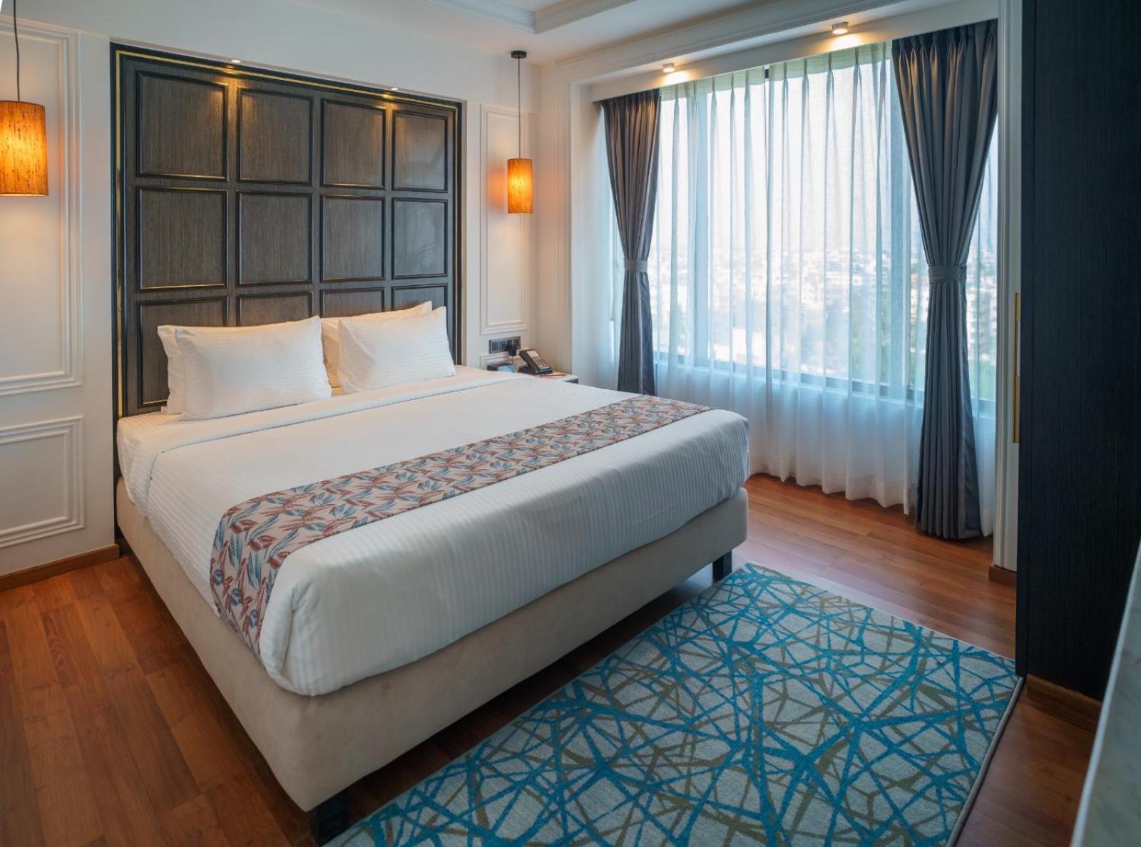 Hotel Soot Calcutta Extérieur photo