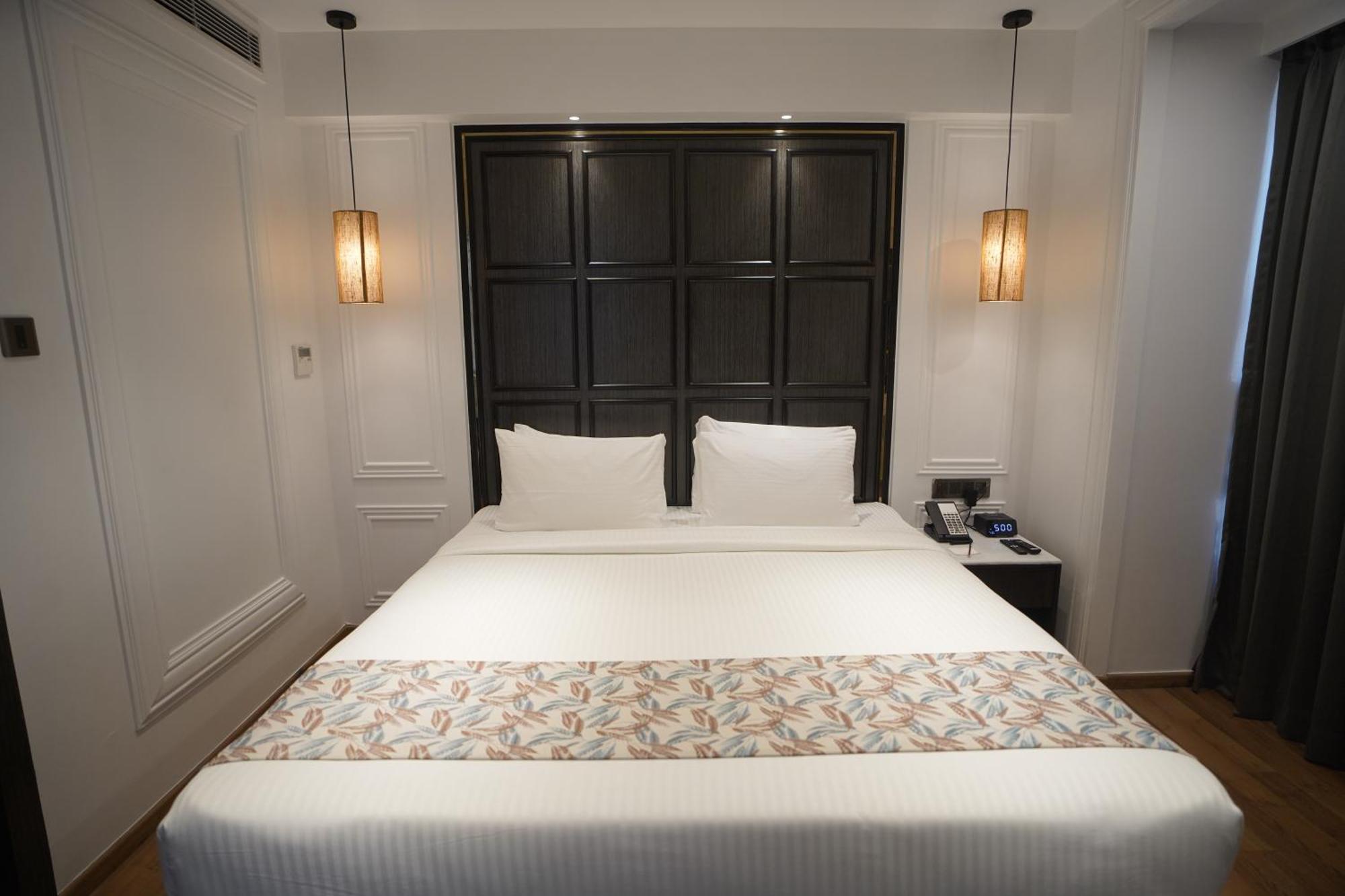 Hotel Soot Calcutta Extérieur photo
