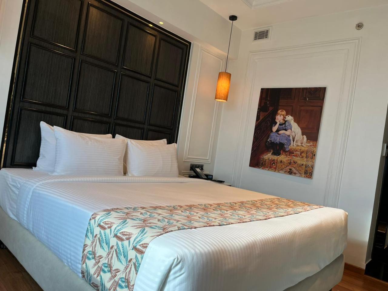 Hotel Soot Calcutta Extérieur photo